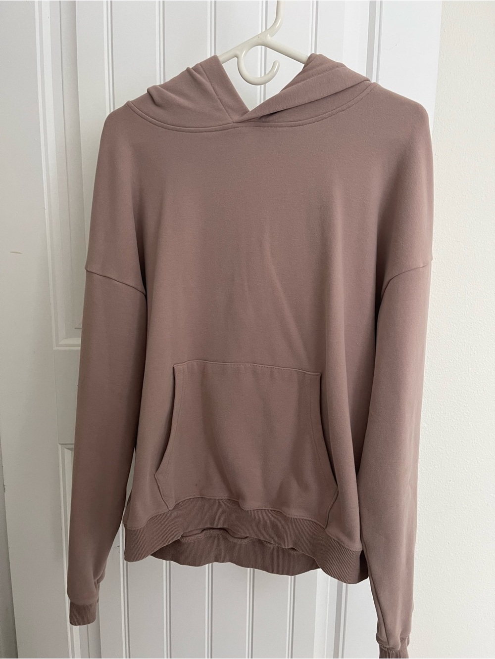 BuffBunny Cozy Hoodie & Jogger Set in Taupe - Picture 4 of 6